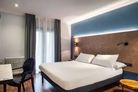 ibis Styles Figueres Ronda in Figueres — foto 11