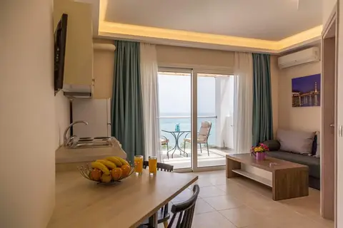 Laura Beach House in Alykanas — foto 4