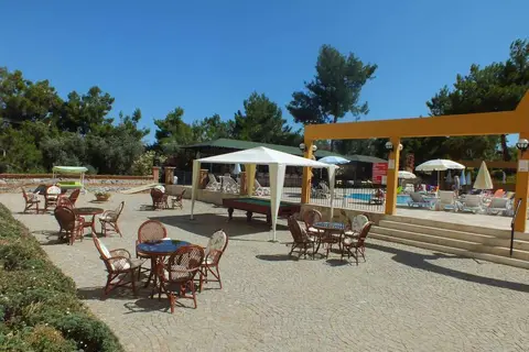 Tuntas Family Suites Kusadasi in Kuşadası — foto 15