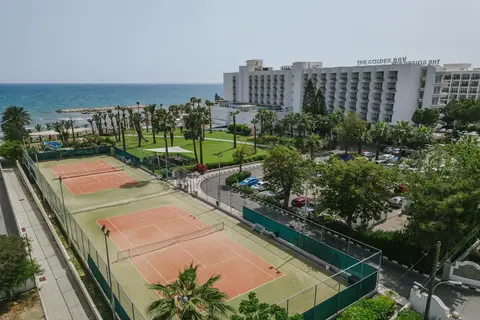 The Golden Bay Beach Hotel in Larnaca — foto 29
