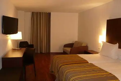 Hotel Gran Ultonia in Girona — foto 28