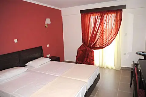 Ammos Bay Hotel in Αμμουδιά — foto 3
