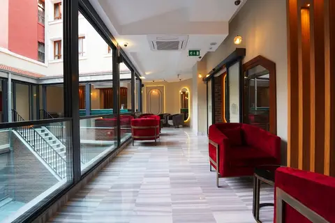Grand Sirkeci Hotel in Fatih — foto 8