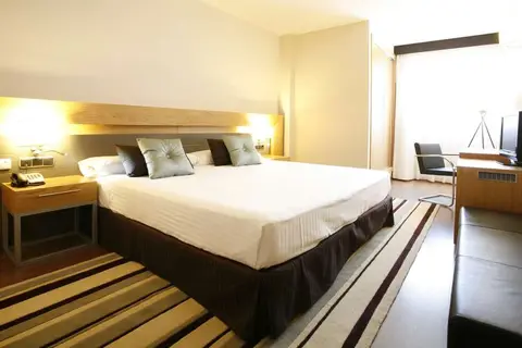 Hotel Guadalmedina in Málaga — foto 16