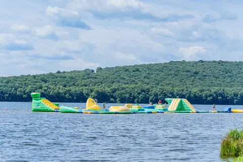 Camping Le Lac Des Vieilles Forges foto 28