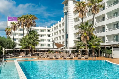 Fergus Club Pineda Splash foto 1