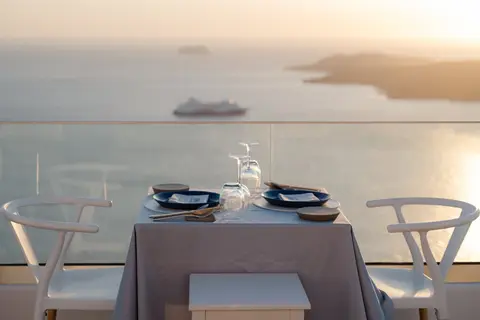 Apeiron Blue Santorini in Φηρά Θήρας — foto 7