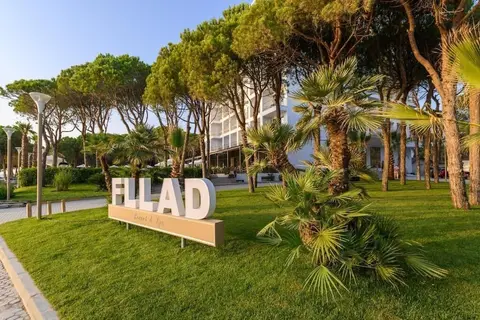 Fllad Resort & Spa in Golem, foto 21