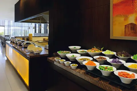 Mövenpick Hotel Apartments Al Mamzar Dubai in Dubai, foto 14