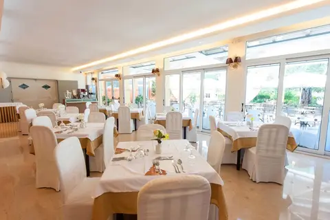 Art Hotel Debono in Corfu — foto 16