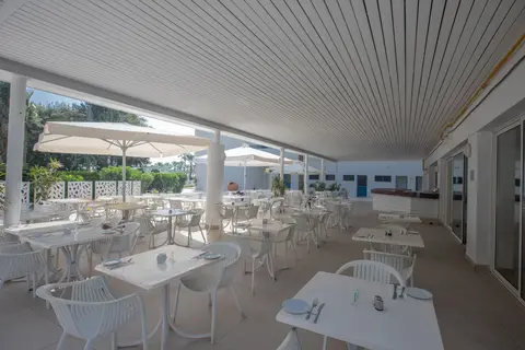 Iliada Beach Hotel in Παραλίμνι — foto 29