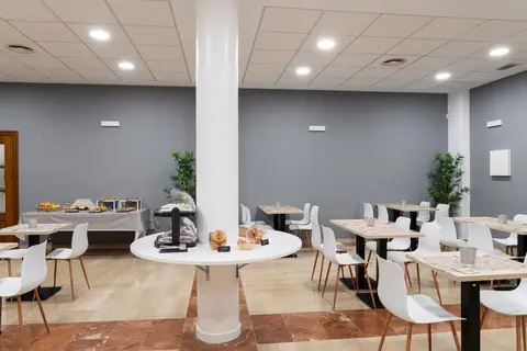 Hotel Alda Malvasía in Haro — foto 6