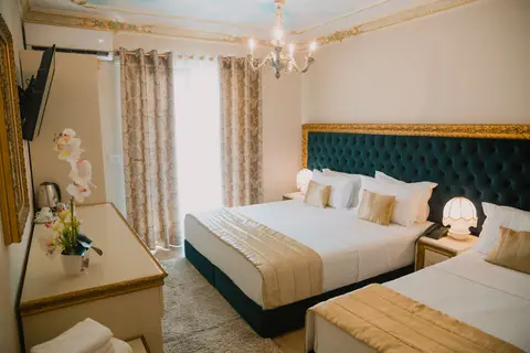 Empire Hotel in Durrës — foto 3
