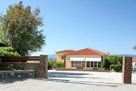 Belvedere Lesvos Aeolis Hotel in Μόλυβος — foto 12