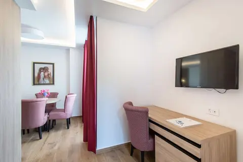 Slovenska Plaza Resort in Budva — foto 13