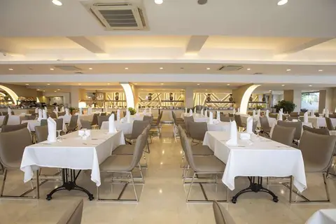 Falcon Hotel in Muratpaşa — foto 6