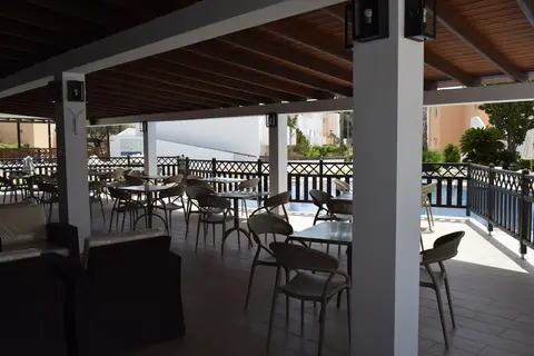 Matina Pefkos ApartHotel in Πεύκοι — foto 28
