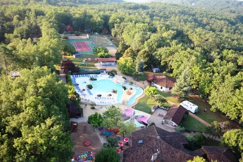 Camping L Évasion in Puy-l'Évêque — foto 3