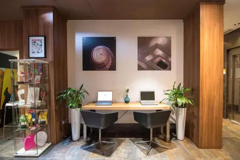 Petit Palace Tres Cruces Hotel in Madrid — foto 14
