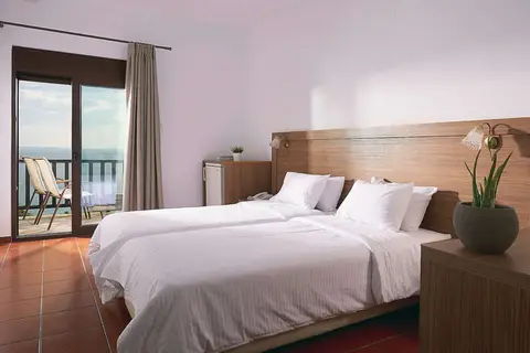 Glavas Inn Hotel in Gerakini — foto 5