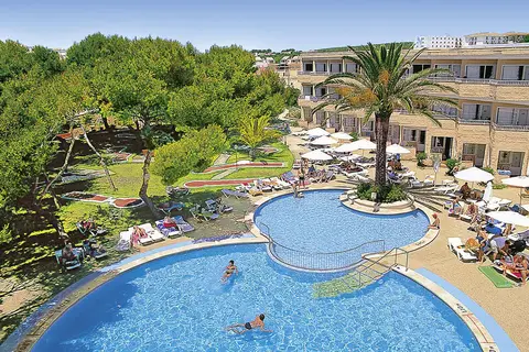 Hotel Xaloc Playa in Punta Prima