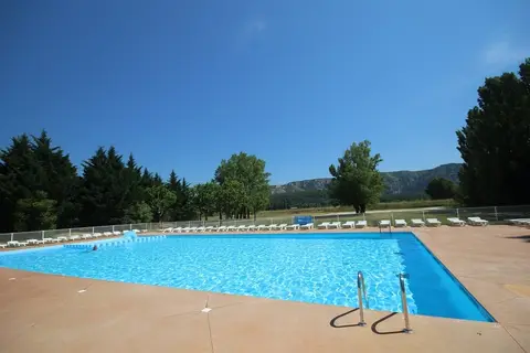 Camping Les Rives Du Luberon in Cheval-Blanc — foto 29