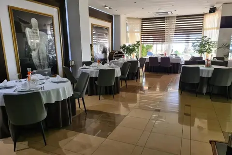 Hotel Arvi in Durres — foto 2