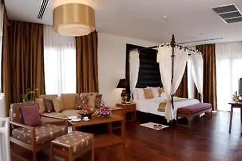 SALA Phuket Mai Khao Beach Resort in ศรีสุนทร — foto 16
