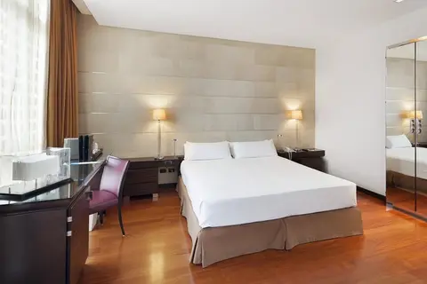 Hotel NH Napoli Panorama in Napels — foto 16