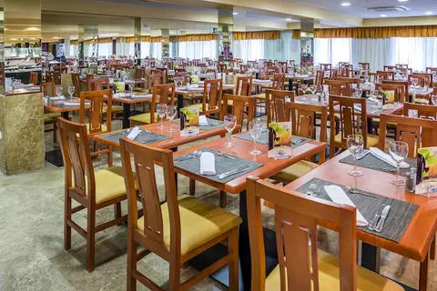 Hotel Avenida in Benidorm — foto 21