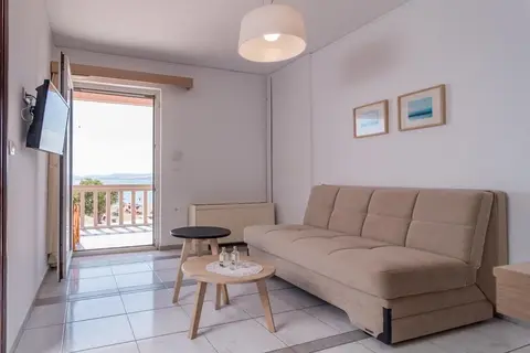 Pal Beach in Παλαιόχωρα — foto 10