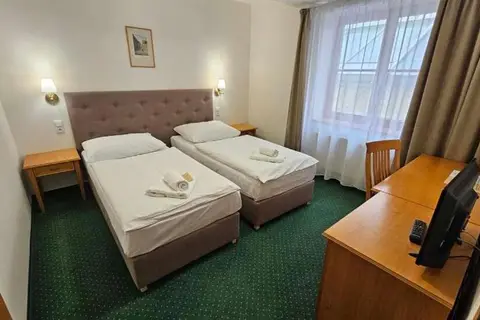 Claris in Praag