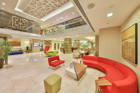 Ramada by Wyndham Istanbul Taksim in Beyoğlu — foto 7