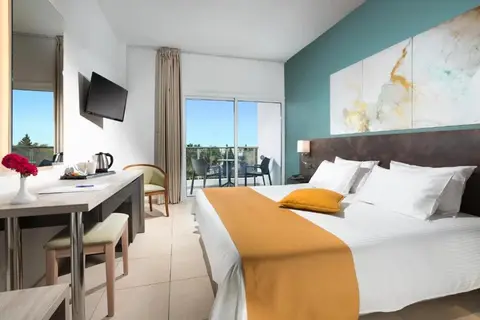Mayfair Hotel in Paphos — foto 19
