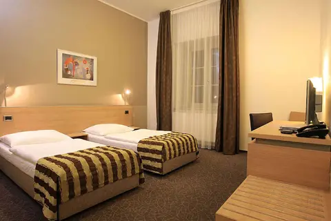Hotel Pav in Praag — foto 15