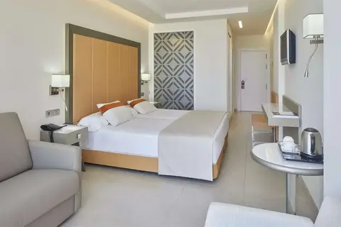 Hotel Torre del Mar in Ibiza — foto 3