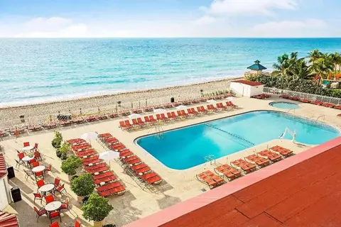 Ramada Plaza by Wyndham Marco Polo Beach Reso in Sunny Isles Beach — foto 8