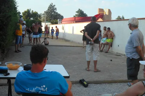 Camping Le Roussillon foto 15