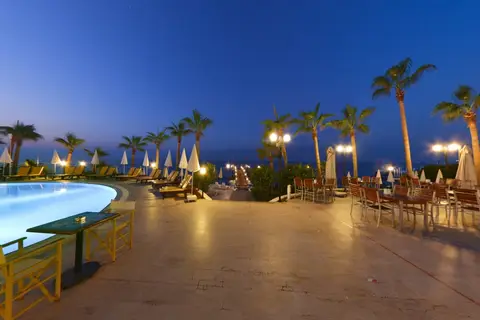 Anitas Beach Hotel in Alaşehir — foto 14