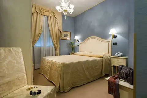 Hotel Carlton Capri in Venetië, foto 4