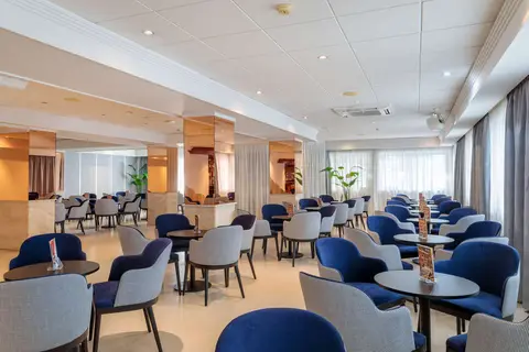 Hotel Avenida in Benidorm — foto 8