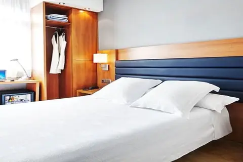 Barcelona Century Hotel in Barcelona — foto 5