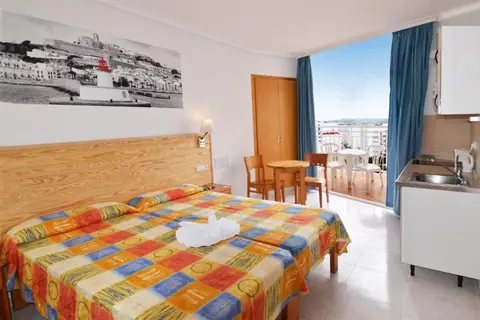 Aparthotel Vibra Sanan in Sant Antoni de Portmany — foto 8