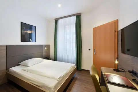 Hotel Lucia in Wenen — foto 26
