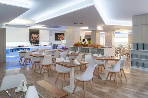 Sandos Griego in Torremolinos — foto 23