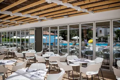 Narcissos Waterpark Resort in Παραλίμνι — foto 9