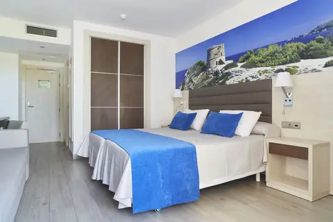 Invisa Hotel Club Cala Verde in Santa Eulària des Riu, foto 23