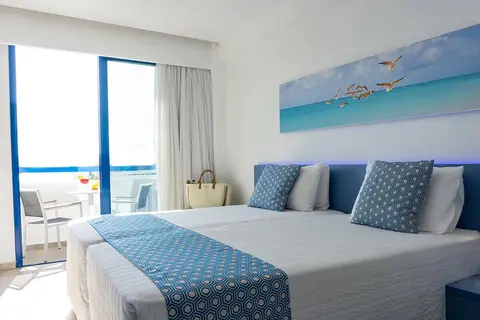 Anonymous Beach Hotel in Αγία Νάπα — foto 2