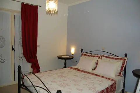 Nostimon Emar in Λουρδάτα — foto 7