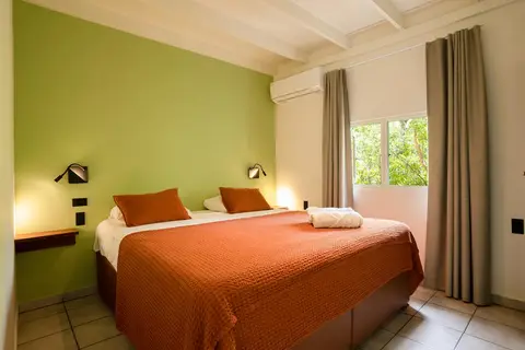 Dream of the Green Flamingo in Sint Willibrordus — foto 2